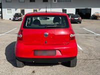 Gebraucht VW Fox 54 PS (39 kW) 2008 Rot Kleinwagen