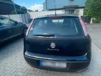 Gebraucht Fiat Punto 77 PS (56 kW) 2010 Blau Kleinwagen