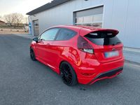 Gebraucht Ford Fiesta ST 186 PS (136 kW) 2014 Rot Kleinwagen