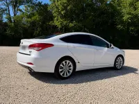 Gebraucht Hyundai i40 136 PS (100 kW) 2012 Weiß Limousine