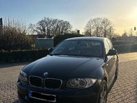 Gebraucht BMW 118 143 PS (105 kW) 2011 Schwarz Kleinwagen
