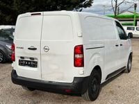 Gebraucht Opel Vivaro-e Combi Selection 102 PS (75 kW) 2019 Weiß Van / Kleinbus