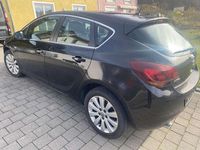 Gebraucht Opel Astra Cosmo 160 PS (117 kW) 2010 Schwarz Limousine