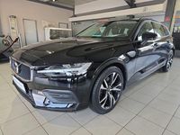 Gebraucht Volvo V60 163 PS (119 kW) 2022 Schwarz Kombi