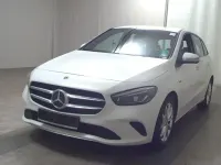 Gebraucht Mercedes B250e Style 218 PS (160 kW) 2021 Weiss Kleinwagen