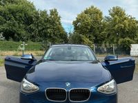 gebraucht BMW 120 d F21 M-Felgen Sportlenkrad Schiebedach Tempomat SHZ 8fach