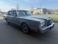 Gebraucht Lincoln Town Car 152 PS (111 kW) 1988 Silber Limousine