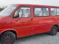 Second-hand VW T4 68 CP (50 kW) 1995 Roșu Van