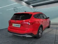 Używany Ford Focus Active 155 KM (114 kW) 2022 Czerwony Kombi