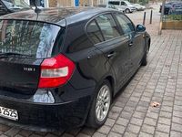 Gebraucht BMW 118 143 PS (105 kW) 2006 Schwarz Kleinwagen
