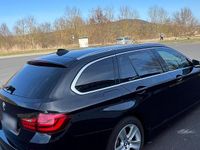 Gebraucht BMW 520 184 PS (135 kW) 2012 Schwarz Kombi