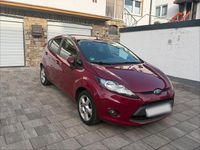 Gebraucht Ford Fiesta 82 PS (60 kW) 2011 Rot Kleinwagen