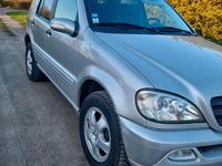 Gebraucht Mercedes ML270 163 PS (119 kW) 2005 Silber SUV