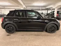 Używany Mini Cooper Chili 136 KM (100 kW) 2016 Purpurowy Hatchback
