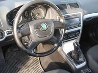 Gebraucht Skoda Octavia Impuls Edition 105 PS (77 kW) 2011 Blau Kombi
