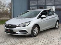 Gebraucht Opel Astra 95 PS (69 kW) 2017 Silber Limousine