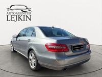 Gebraucht Mercedes E250 204 PS (150 kW) 2010 Grau Limousine