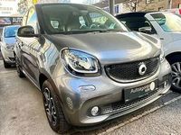 Second-hand Smart ForFour 200 CP (147 kW) 2015 Negru Hatchback