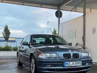 Gebraucht BMW 318 115 PS (84 kW) 1998 Grau Limousine