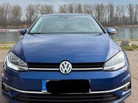 Gebraucht VW Golf VII 116 PS (85 kW) 2018 Blau Kleinwagen