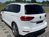 Gebraucht VW Touran R-line 150 PS (110 kW) 2019 Weiß Van / Kleinbus