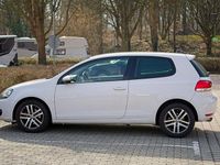Gebraucht VW Golf V 122 PS (89 kW) 2009 Weiß Kombi