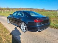 Gebraucht Audi A6 Ambiente 333 PS (244 kW) 2015 Blau Limousine