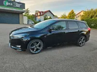 Gebraucht Ford Focus ST-Line 140 PS (102 kW) 2018 Shadow black Kombi