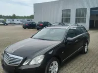 Gebraucht Mercedes E220 170 PS (125 kW) 2009 Schwarz Kombi