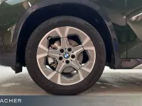 Gebraucht BMW X1 xLine 150 PS (110 kW) 2025 Sanremo green metallic SUV