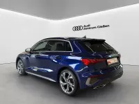 Gebraucht Audi A3 S-Line 150 PS (110 kW) 2023 Navarrablau metallic Limousine