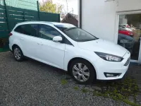 Käytetty Ford Focus Titanium 120 HP (88 kW) 2015 Valkoinen Sedan