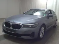Używany BMW 520 Performance 190 KM (139 kW) 2022 Szary Sedan/Limuzyna