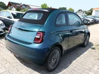 Neu Fiat 500C Icon 65 PS (47 kW) 2026 Ozean grün metallic Cabrio