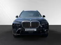 Gebraucht BMW X7 M Sport 352 PS (258 kW) 2025 Carbonschwarz metallic SUV