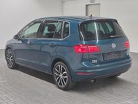 Używany VW Golf VII Sound 2017 Zielony Sedan/Limuzyna