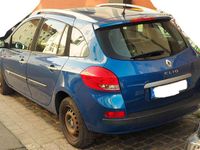 Gebraucht Renault Clio GrandTour Dynamique 101 PS (74 kW) 2008 Blau Kombi