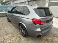 Gebraucht BMW X5 381 PS (280 kW) 2015 Grau SUV