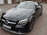 Gebraucht Mercedes C180 156 PS (114 kW) 2019 Schwarz Coupé