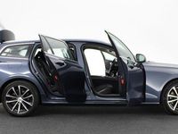 Gebraucht Volvo V60 Core 398 PS (292 kW) 2022 Blau Kombi