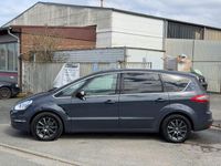 Gebraucht Ford S-MAX Titanium 140 PS (102 kW) 2012 Grau Van / Kleinbus
