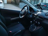 Gebraucht Mazda 2 Sendo 85 PS (62 kW) 2014 Schwarz Kleinwagen