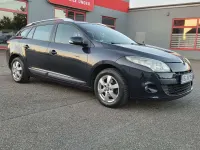 Gebraucht Renault Mégane GrandTour Expression 110 PS (80 kW) 2010 Blau Kombi