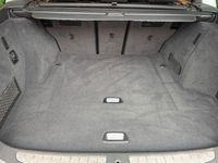 Gebraucht BMW 320 Advantage 184 PS (135 kW) 2018 Schwarz Kombi