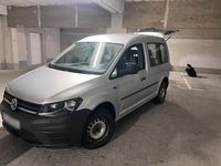Second-hand VW Caddy 84 CP (61 kW) 2015 Argintiu Monovolum