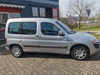 Gebraucht Peugeot Partner Premium 109 PS (80 kW) 2003 Grau Van / Kleinbus