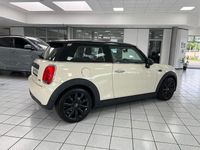 Gebraucht Mini ONE 75 PS (55 kW) 2015 Weiß Kleinwagen