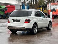 Gebraucht Mercedes ML320 224 PS (164 kW) 2008 Weiß SUV