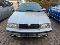 Gebraucht Skoda Octavia 101 PS (74 kW) 1998 Silber Limousine