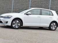 Gebraucht VW Golf 100 kW (136 PS) 2020 Weiß Limousine